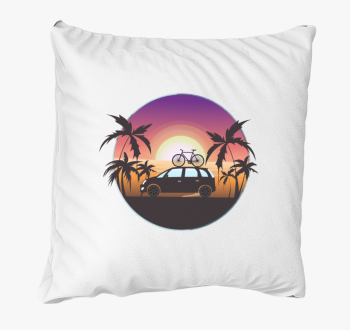 Autó a tengerparton 