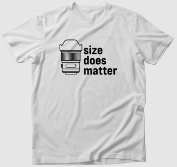 Size does matter fekete mintás póló