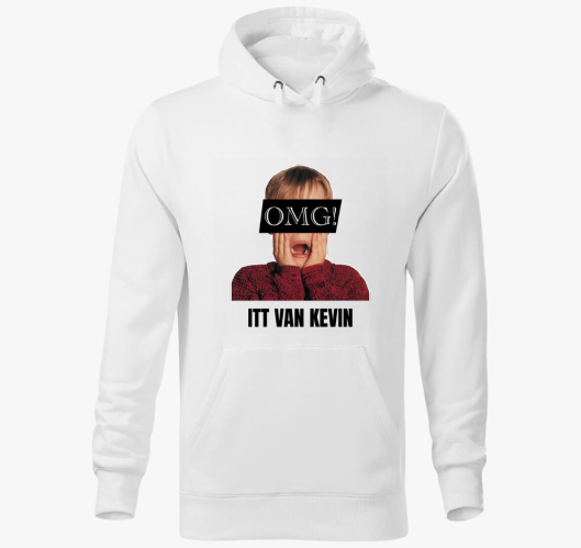 OMG itt van Kevin kapucnis pul...