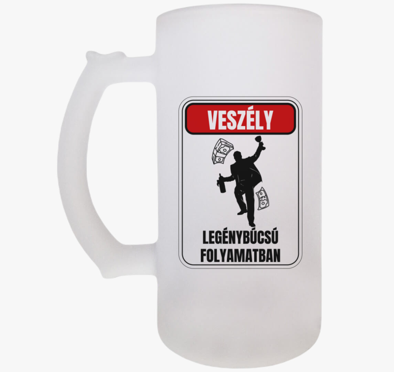 Veszély legénybúcsú folyamatban söröskorsó