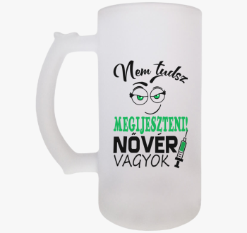 Nővér vagyok nem tud...