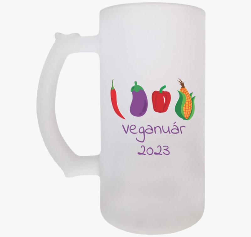 Veganuár 2023 (zöldségekkel) lila feliratos söröskorsó