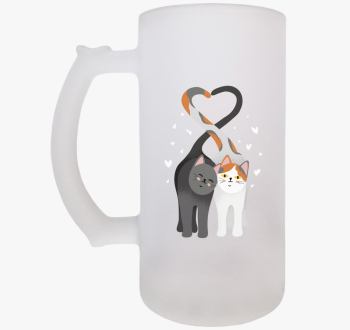 Szerelmes cicák sörö