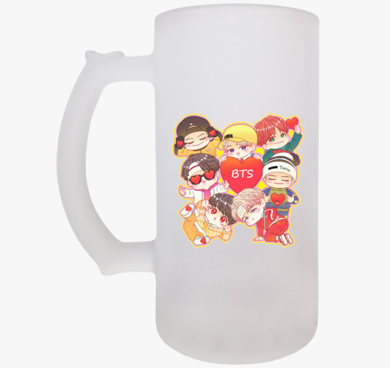 BTS tagok chibi art söröskorsó