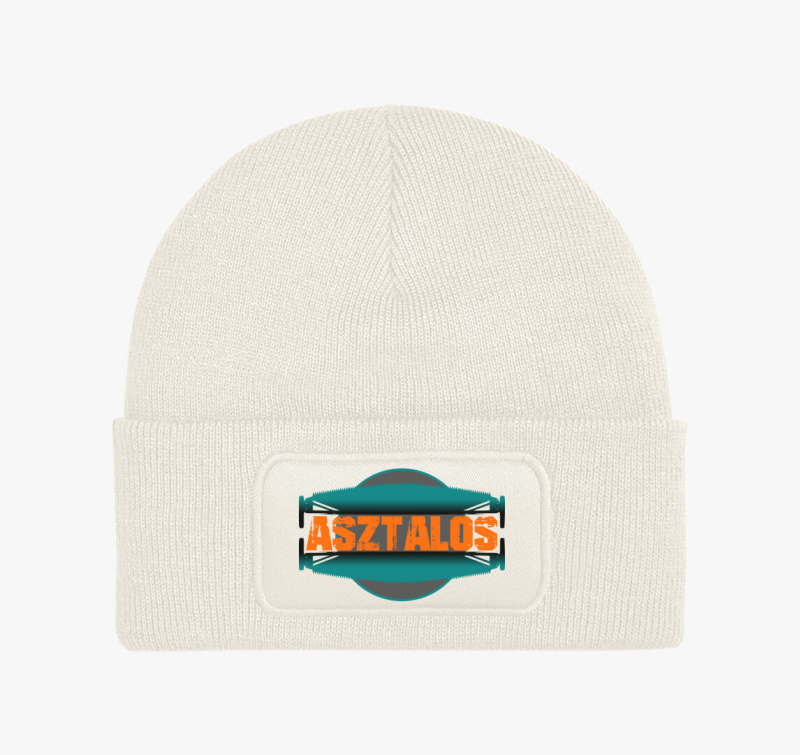 Asztalos mintás téli sapka