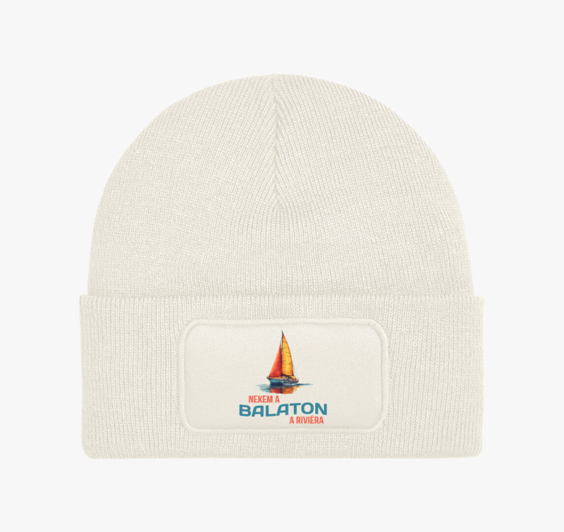 Nekem a Balaton a riviéra art téli sapka