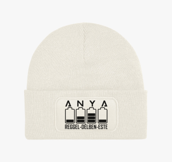 Anya töltős téli sap