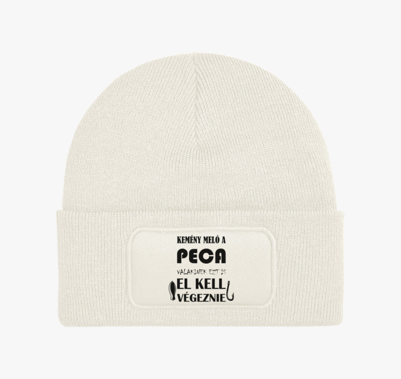 Kemény meló a peca valakinek ezt is el kell végeznie téli sapka