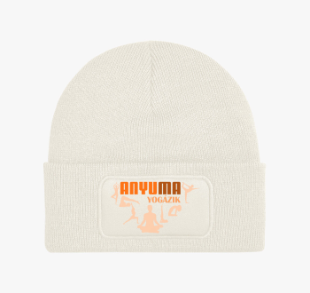 Anyu ma yogázik téli