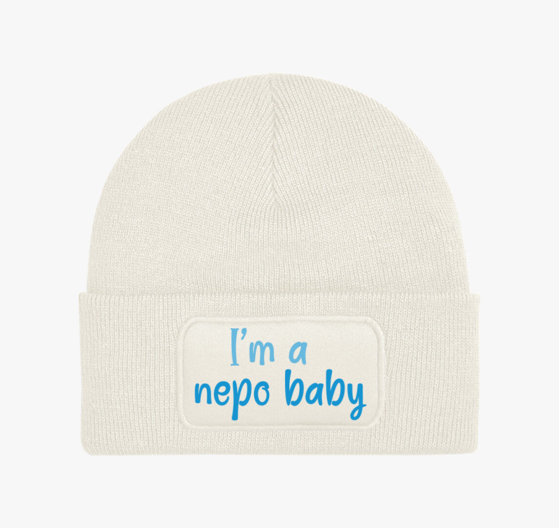 I'm a nepo baby (kék) feliratos téli sapka
