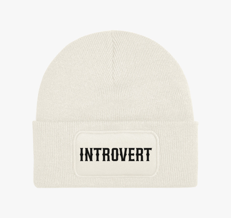 Introvert téli sapka