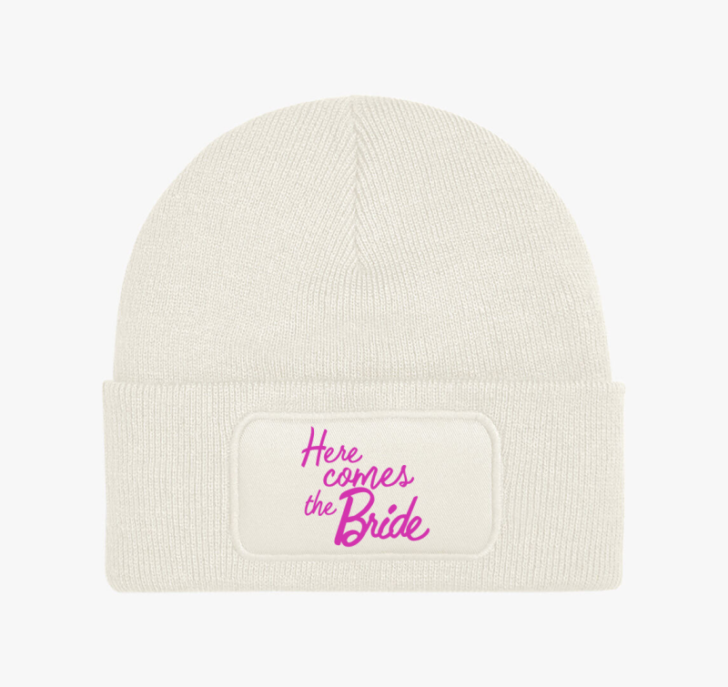 Here comes the Bride Barbies betűkkel téli sapka