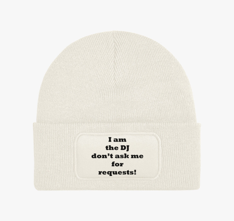 DJ requests téli sapka