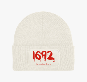 1692 piros téli sapk