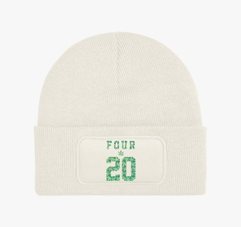 4 20 a Fű világnapja téli sapka