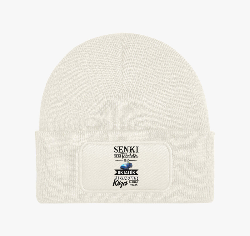 Autós oktató téli sapka