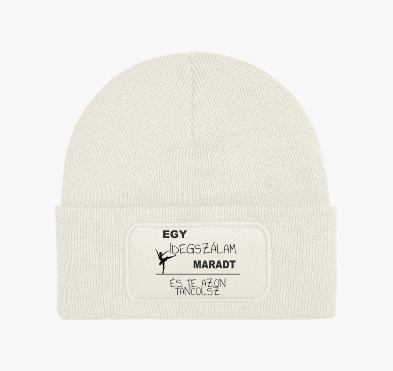 Humoros balettos téli sapka