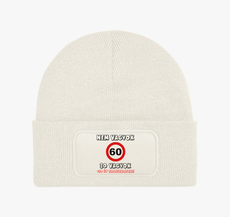 Nem vagyok 60 téli sapka (választható évszámmal)