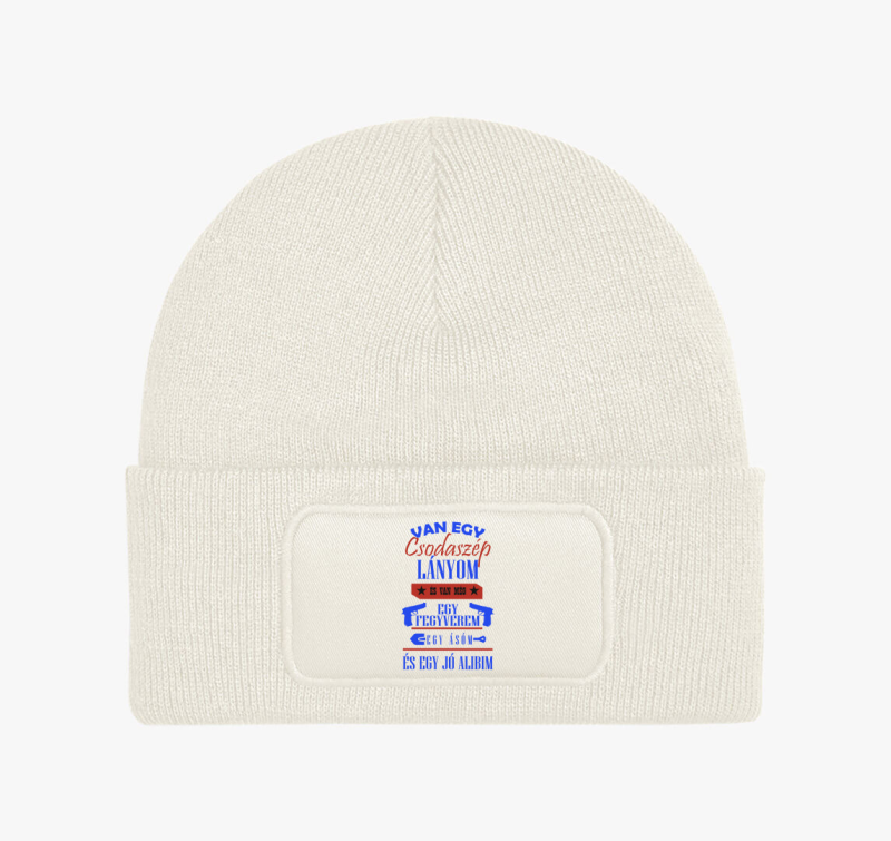 Van egy lányom téli sapka