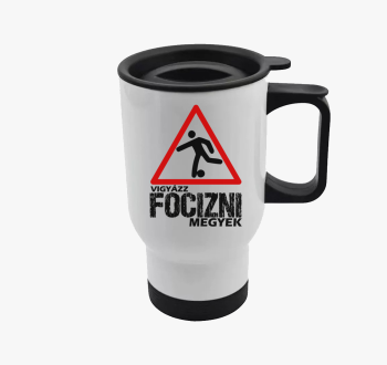 Vigyázz focizni megy...