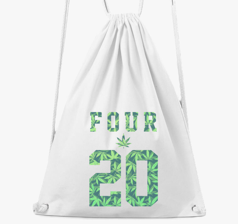 4 20 a Fű világnapja tornazsák