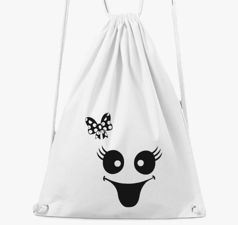 Szellemlányka tornazsák