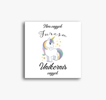 Nem vagyok furcsa, u...