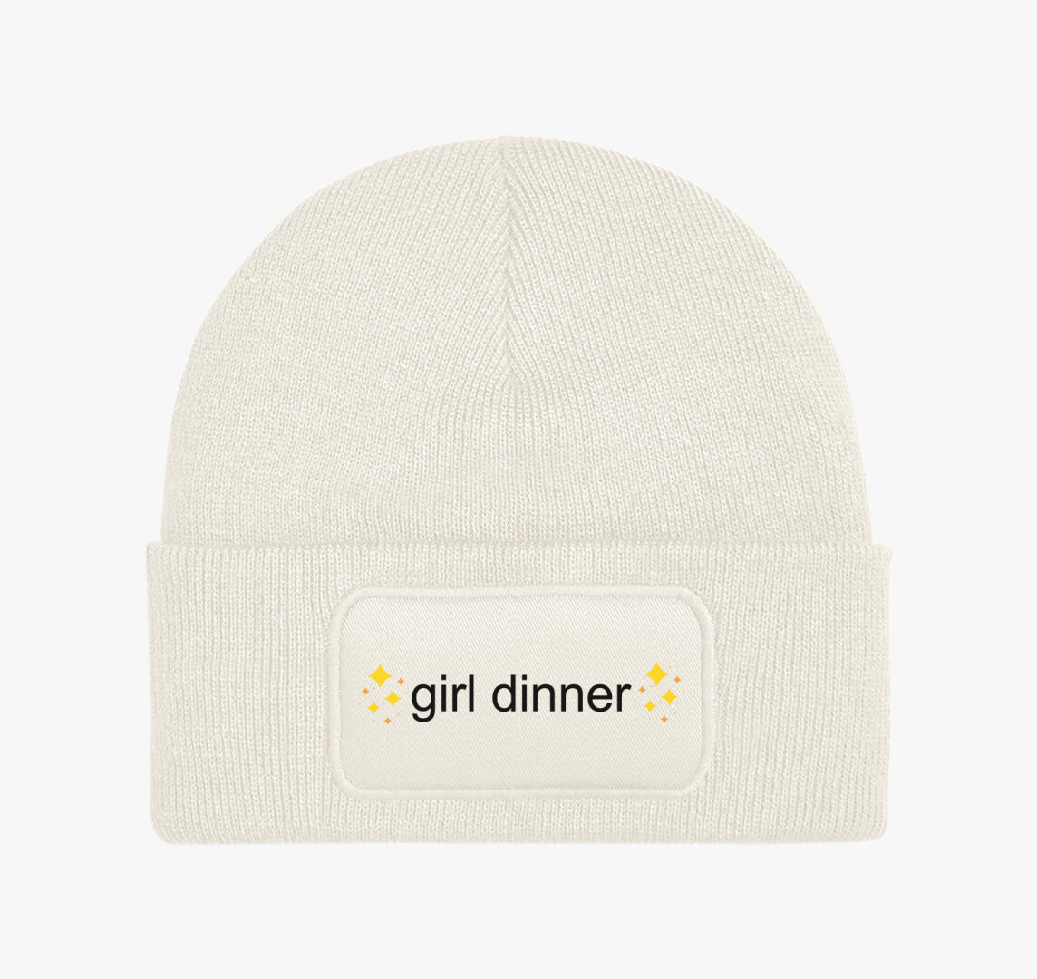 Girl dinner téli sapka — Fehér