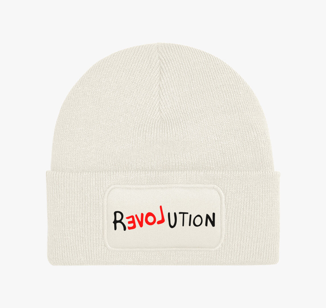 Revolution feliratú téli sapka — Fehér