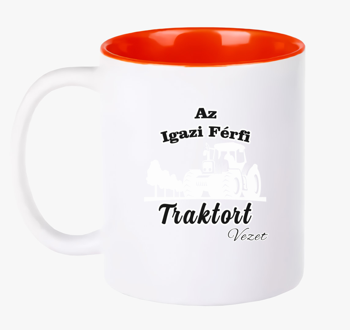 Az igazi férfi traktort vezet — Piros
