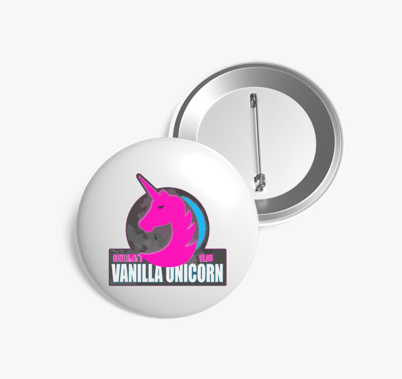 Vanilla unicorn kitűző — Fehér