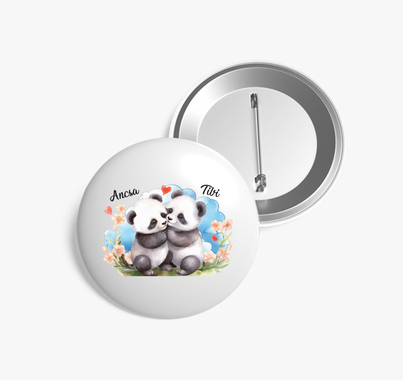 Összebújós szerelmes Panda kitűző — Fehér