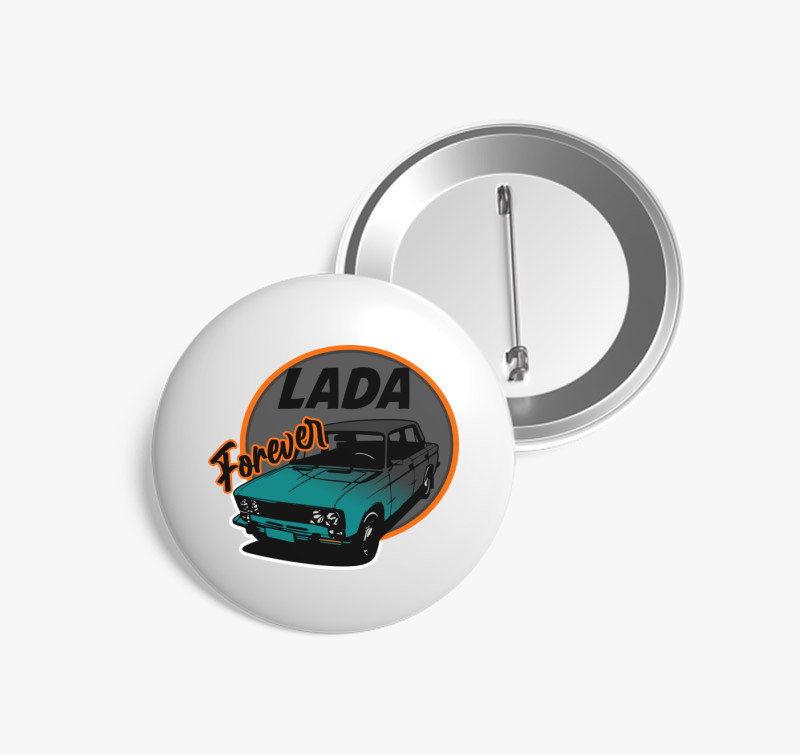 Lada szerelmeseinek mintás kitűző — Fehér