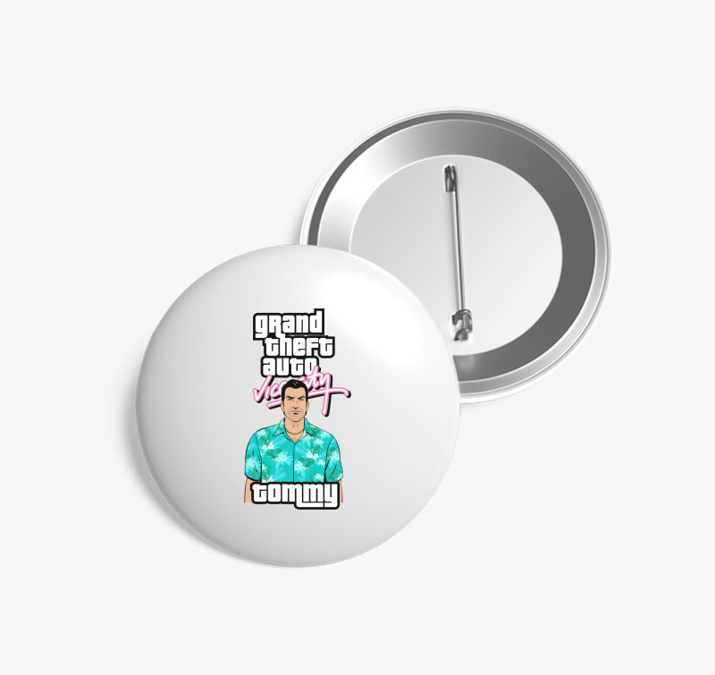 GTA Vice City Tommy kitűző — Fehér