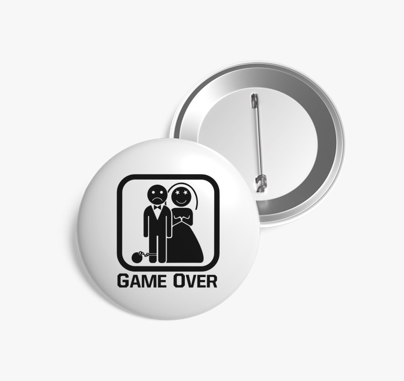 GameOver kitűző — Fehér