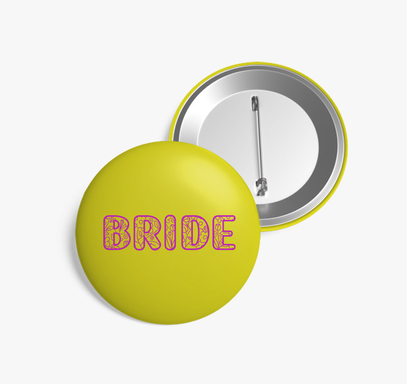 Bride virágos pink kitűző — Sárga