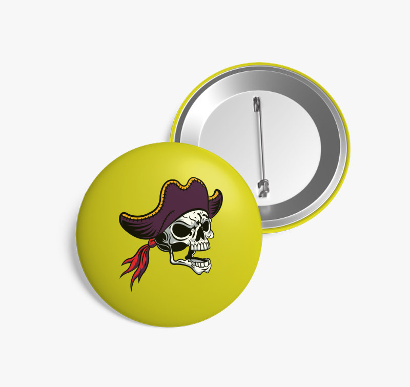 Pirate skull 5 kitűző — Sárga