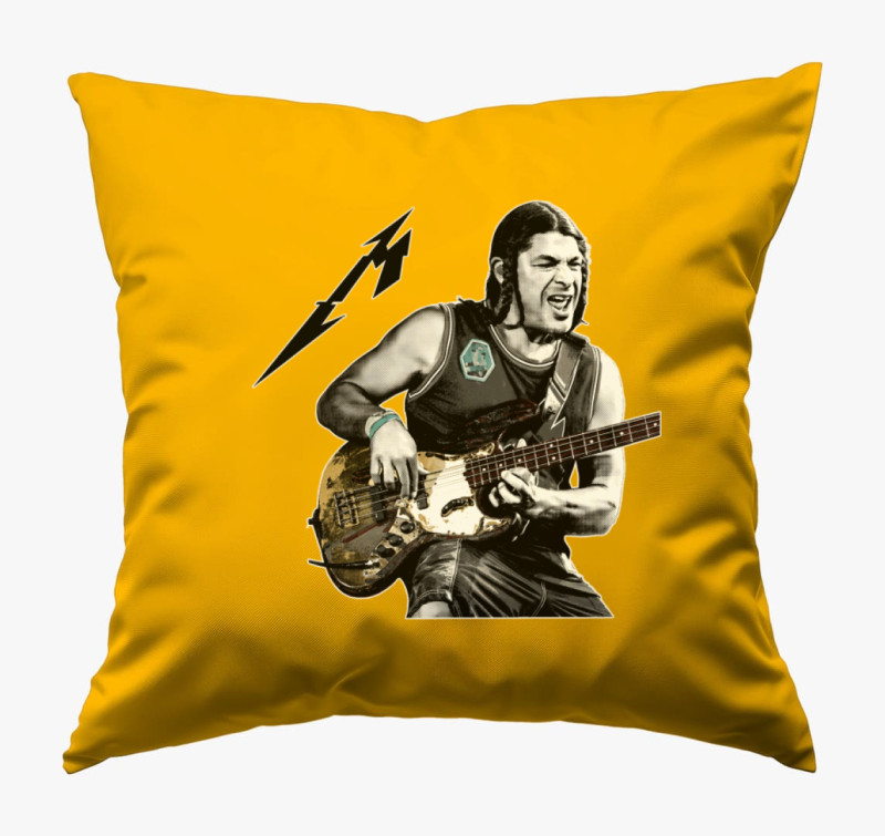 Metallica Robert Trujillo párna — Napsárga