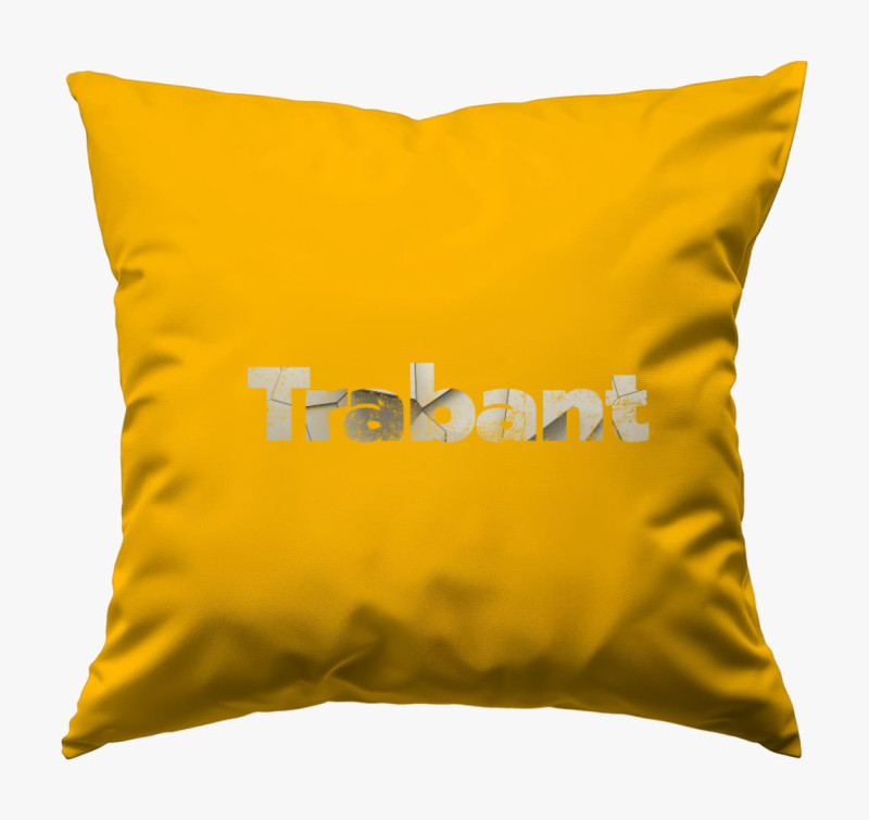 Trabant feliratos párna — Napsárga