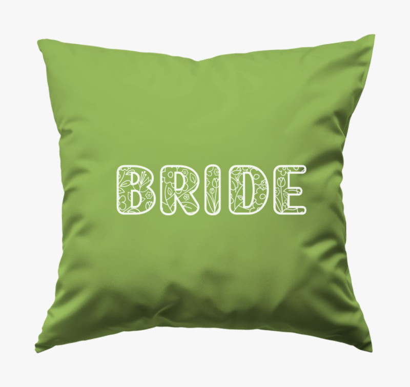 Bride fehér virágos betűs párna — Zöld