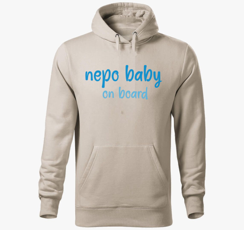 Nepo baby on board (kék) feliratos kapucnis pulóver — Drapp szürke