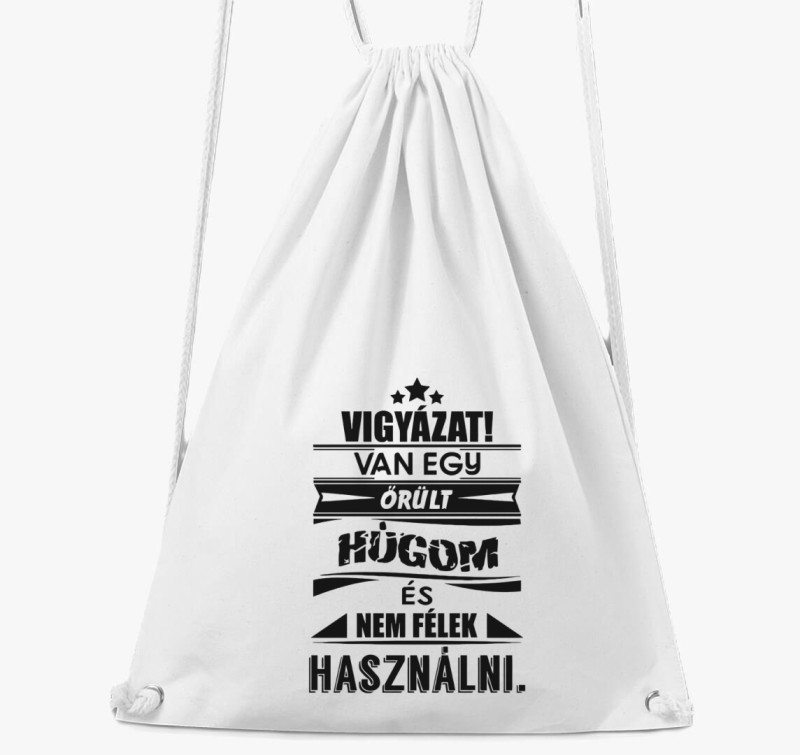 Van egy húgom tornazsák — Fehér