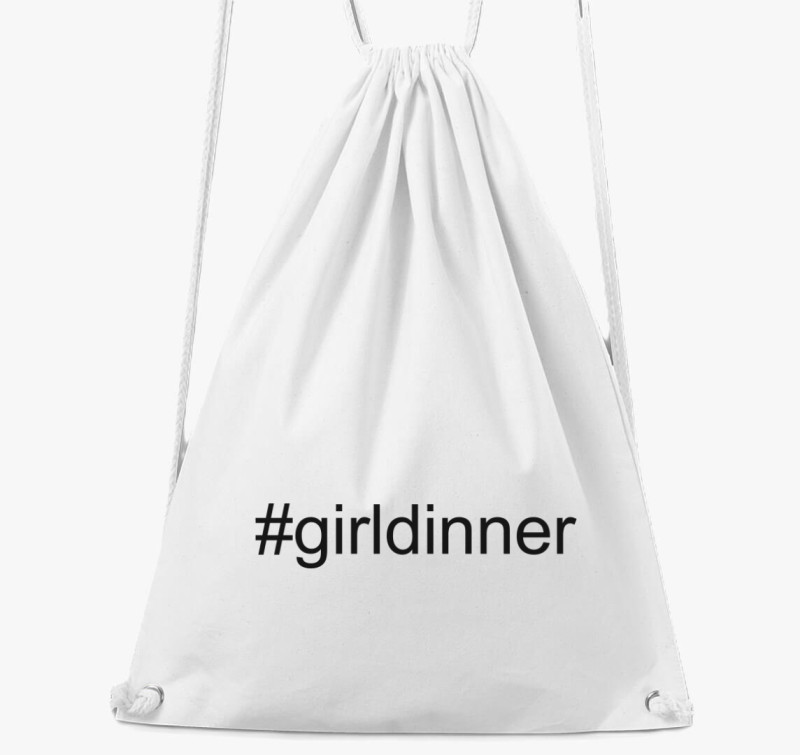Girl dinner trend tornazsák — Fehér