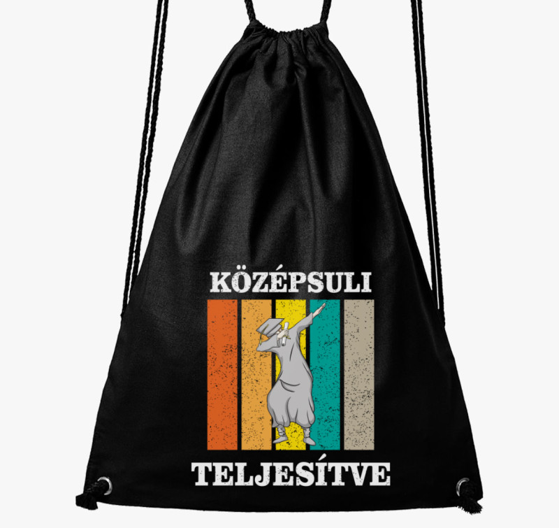 Középsuli teljesítve tornazsák — Fekete